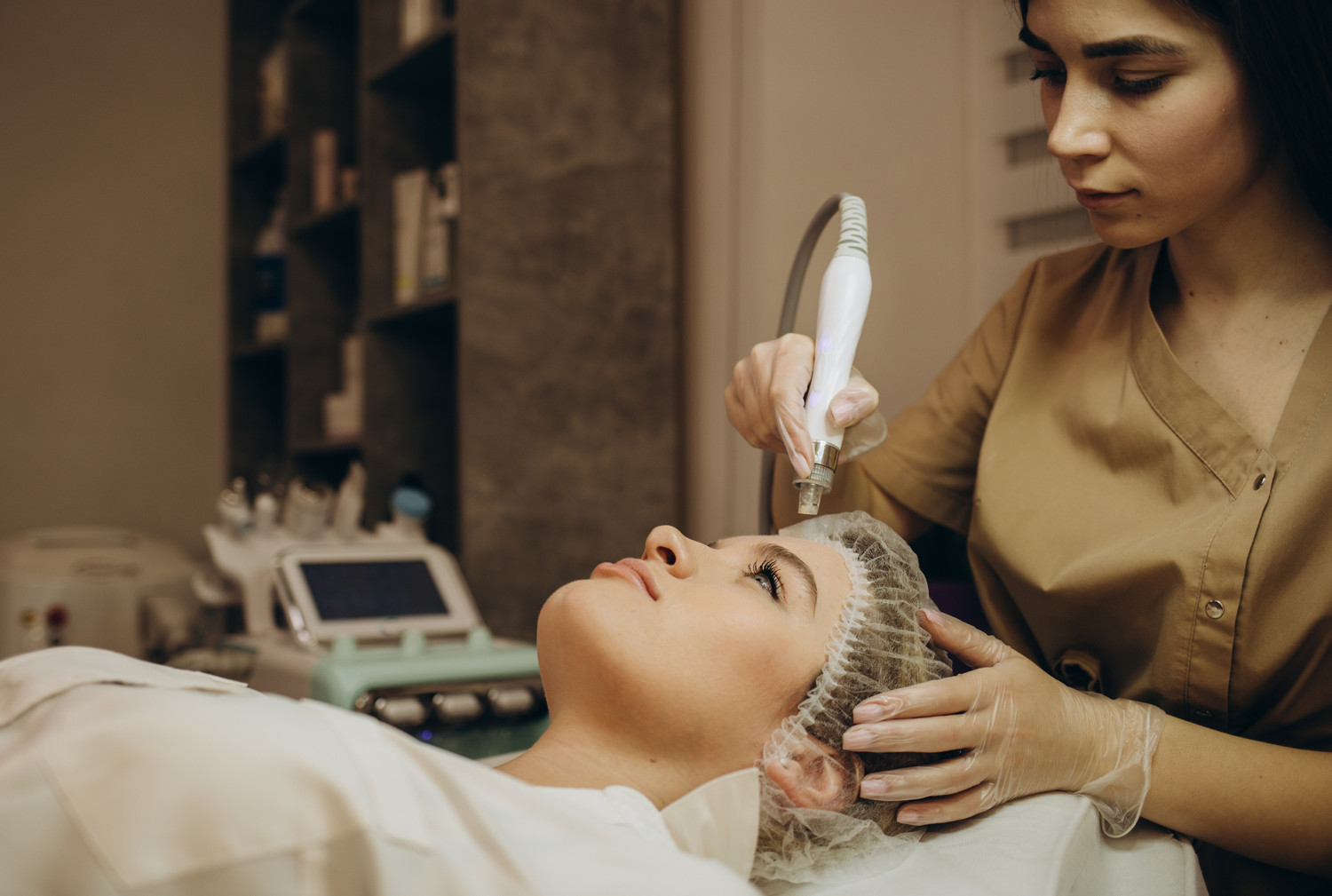 HydraFacial vs Chemical Peel