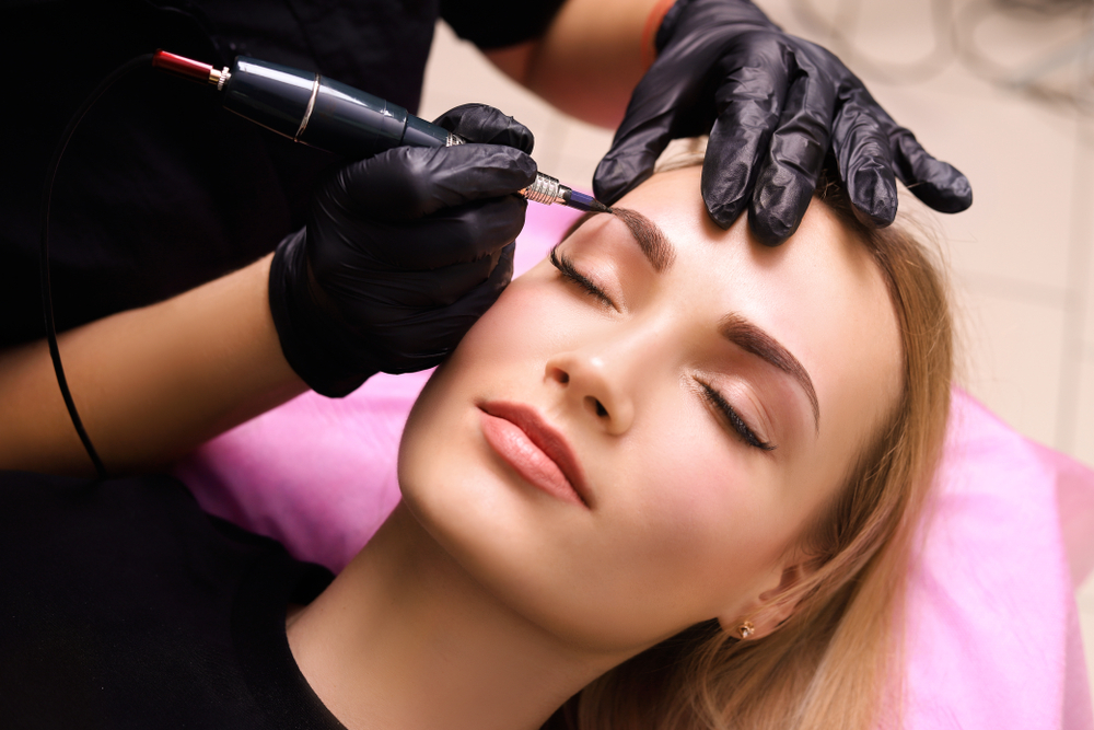 Permanent Makeup Clinic for Skin in Delhi, India