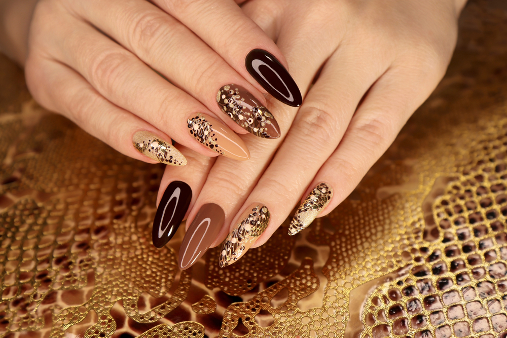 Glossy Summer Nail Extensions