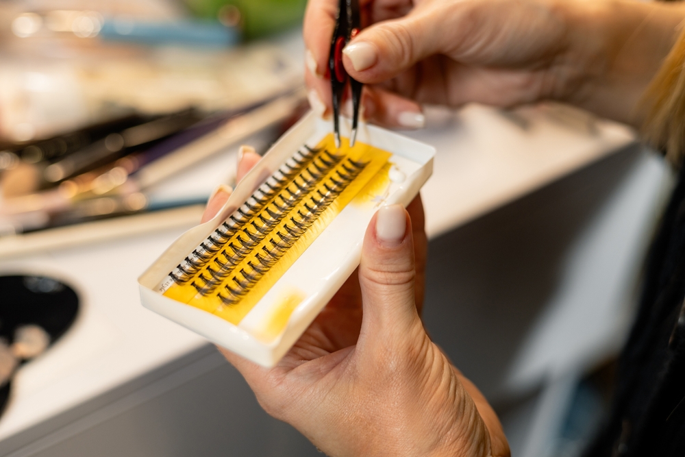 Eyelash Extensions Under ₹2000 in Bangalore