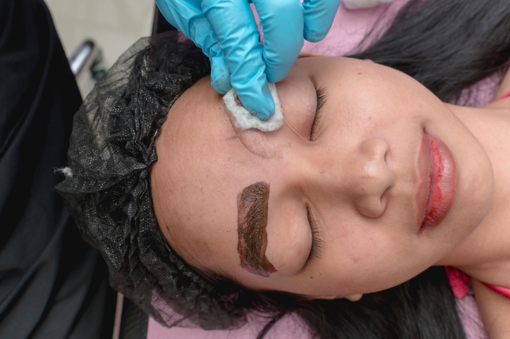 How to Remove Microblading