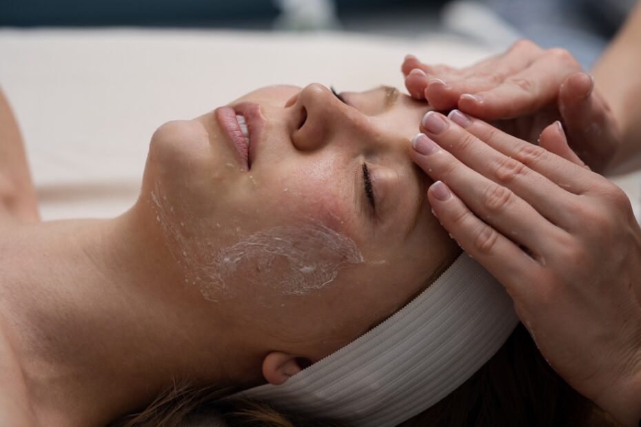 Best Chemical Peel for Glowing Skin 202