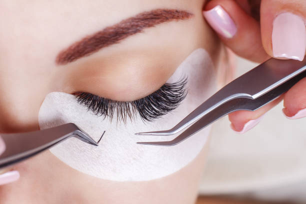 Where to Get Eyelash Extensions Done